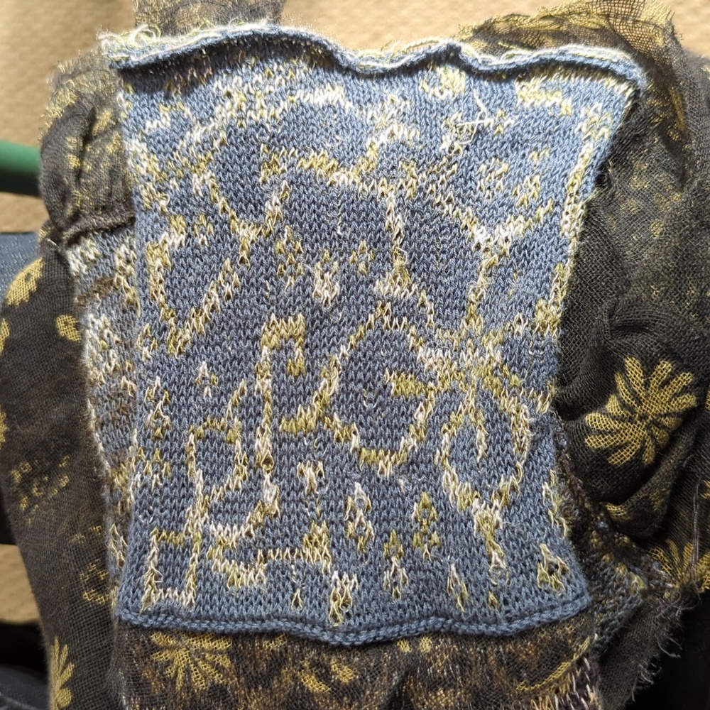 Free People Sweater - Picture 6 of 8